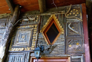 Tree house detail, Damanhur